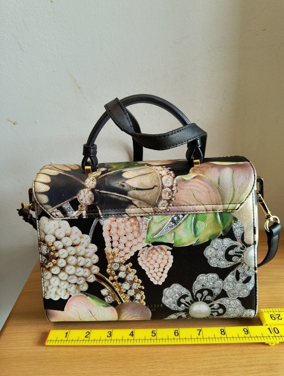 【TED BAKER】ティミアドレス Ted Baker Gem Gardens XHatch small leather Tote EUC | eBay