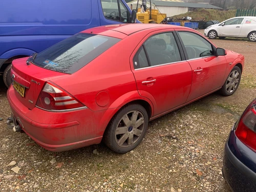 2005 Ford mondeo ghia X 2.0tdci non runner spares or repairs - Picture 4 of 6