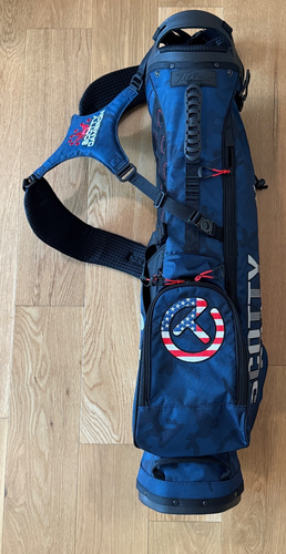 BRAND NEW IN HAND SCOTTY CAMERON 2025 US OPEN SUBMARINER WANDERER CARRY BAG! - Picture 2 of 3
