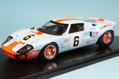 Spark 1/18 Ford GT40 Mk.2 Le Mans 1969 No.6 Winner Model Car