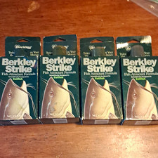 Berkley Strike Fisch Lockstoff Formel Wels Spray 8 fl oz, Menge 4 grün