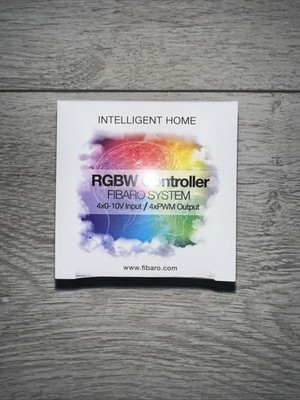RGBW Controller Fibaro System 4x0-10V Eingang / 4xPWM Ausgang - Neu
