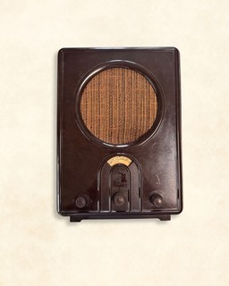 Volksempfänger VE301GW Körting Radio Leipzig Origi. Bakelitgehäuse – 193