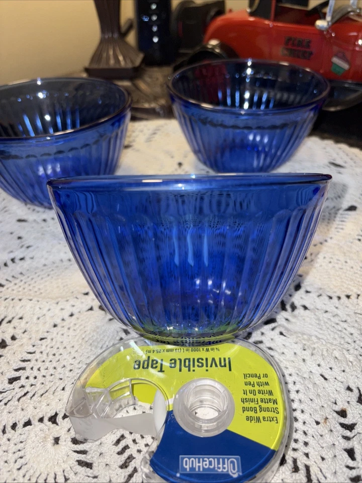 Pyrex Cobalt Blue 3 Cup Bowls 7401–S Ribbed Excellent Condition—Set Of 4 - Image 4 of 4