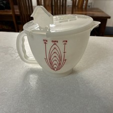Vintage Tupperware Mix N Store 8 Cup Measuring Cup Lid Batter Bowl 500-7 1977