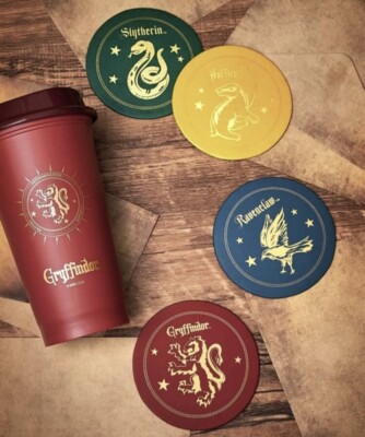 Harry Potter Hogwarts Haus Wappen Getränke Untersetzer 4er Pack Set - UK Lieferung  