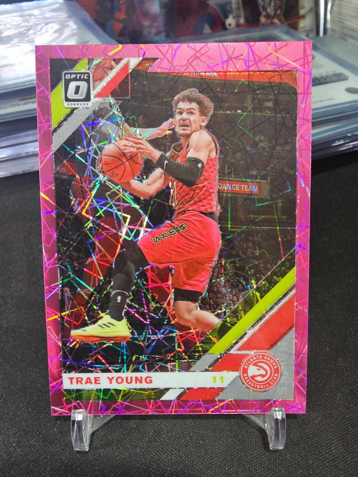 2019-20 Panini Donruss Optic Trae Young #2 Pink Velocity 46/79!