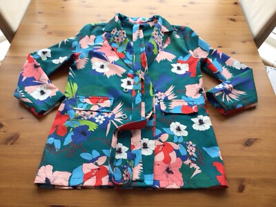 Aikha Größe S/M passt 12-14 Tropical Green Print Jacke Blumen Knöpfe Gürtel 