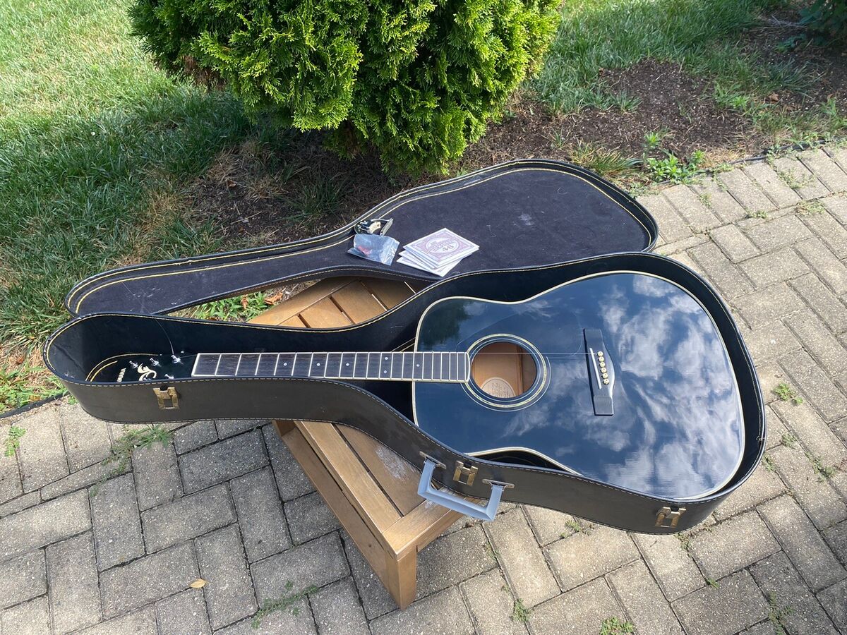 Vintage Yamaha FG-435A BL Black Acoustic Guitar With Case Vintage Yamaha FG-435A BL Black Acoustic Guitar With Case