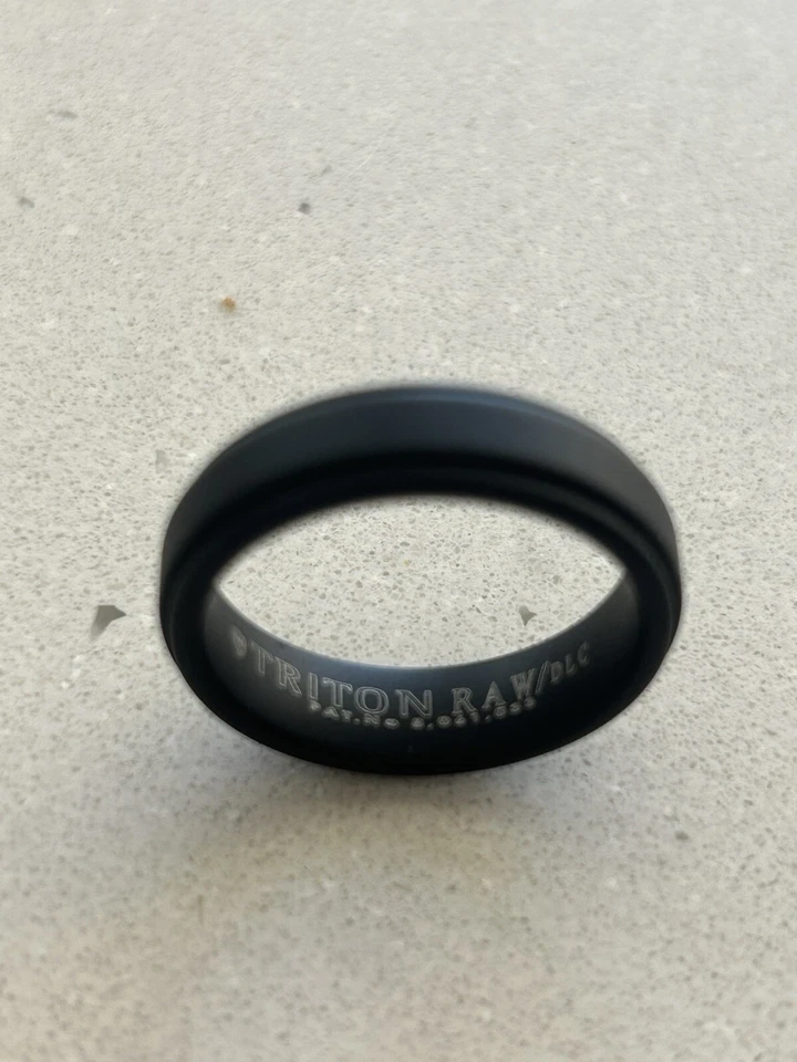 Banda humectante Triton negra mate de carburo de tungsteno ajuste cómodo tamaño: 10 6 mm Foto 3 de 3