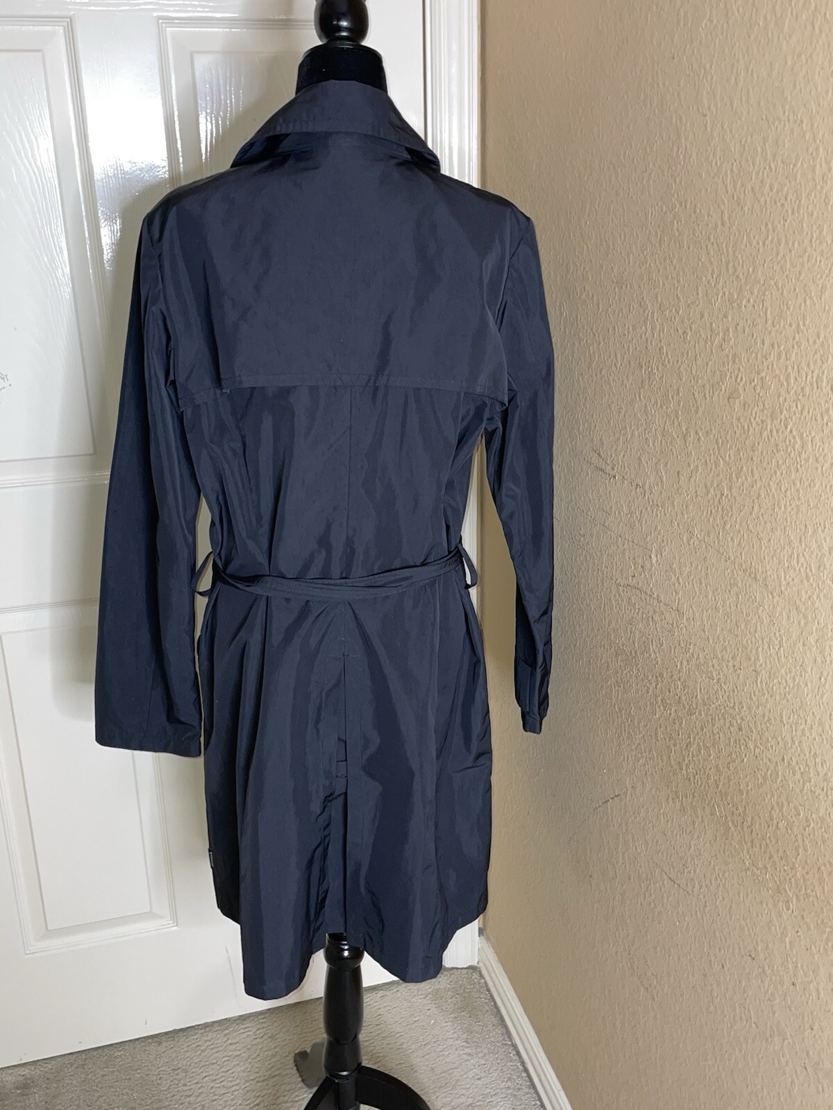 Moncler Women’s Trench Coat Black Size 5 Vintage image 7