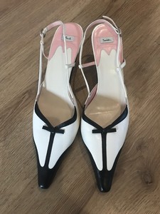 black and white low heel shoes