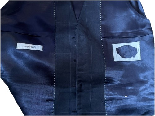 HAWES & CURTIS SMART NAVY & BLUE CHECK WAISTCOAT UK 38R EU 48R - Picture 4 of 5
