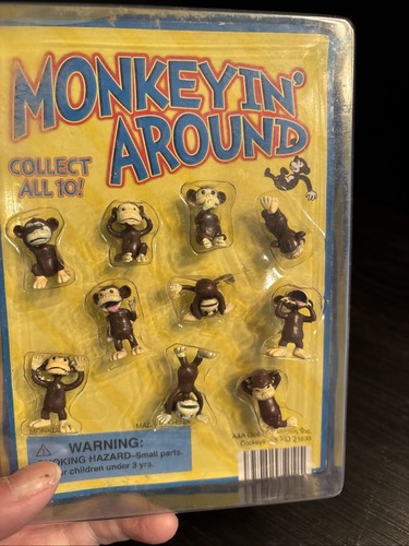 11) Vintage Vending Display Board Monkeyin' Around - Picture 2 of 7