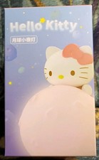 Sanrio - Hello Kitty Luna Luz LED Noche - Nueva Caja Sellada - Auténtica