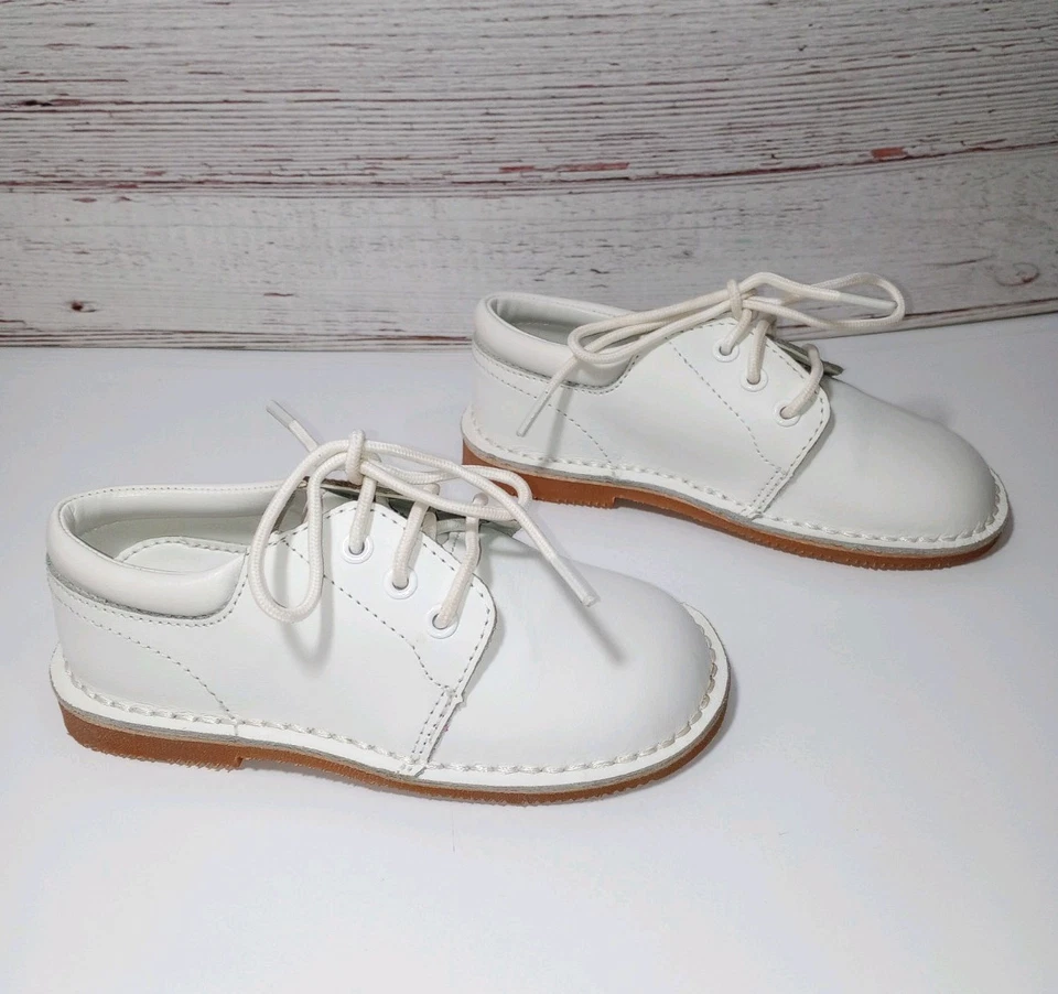 Lamour Boys Dress Formal White Shoes Toddler Size 9 Excellent Condition Tie - Image 2 of 4