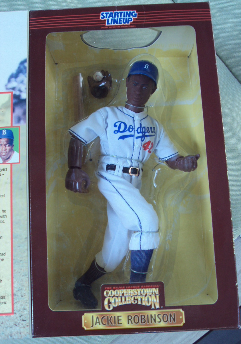 スーパーナチュラル新作¥15,400 1997 Starting Lineup Cooperstown Collection Jackie Robinson