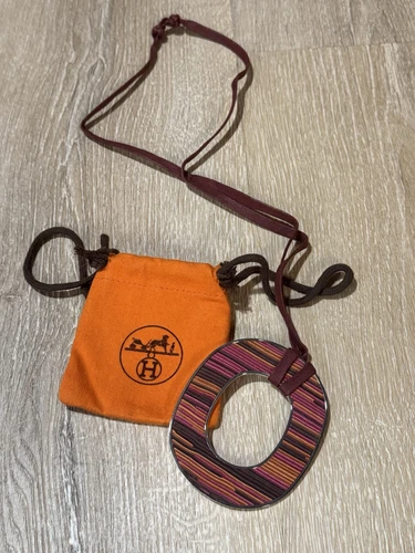 HERMÈS Collana Hermes Autunno Malva vintage usata in ottime condizioni con sacchetto di stoffa gioielli designer