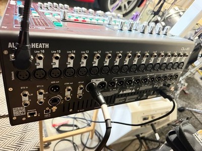 Allen & Heath QU-16C Rackmountable Digital Mixer