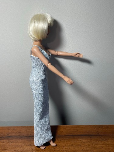 OOAK Tonner Candescence Repaint Redress Sydney Daphne 16" BW Tyler Doll COA - Imagen 16 de 24