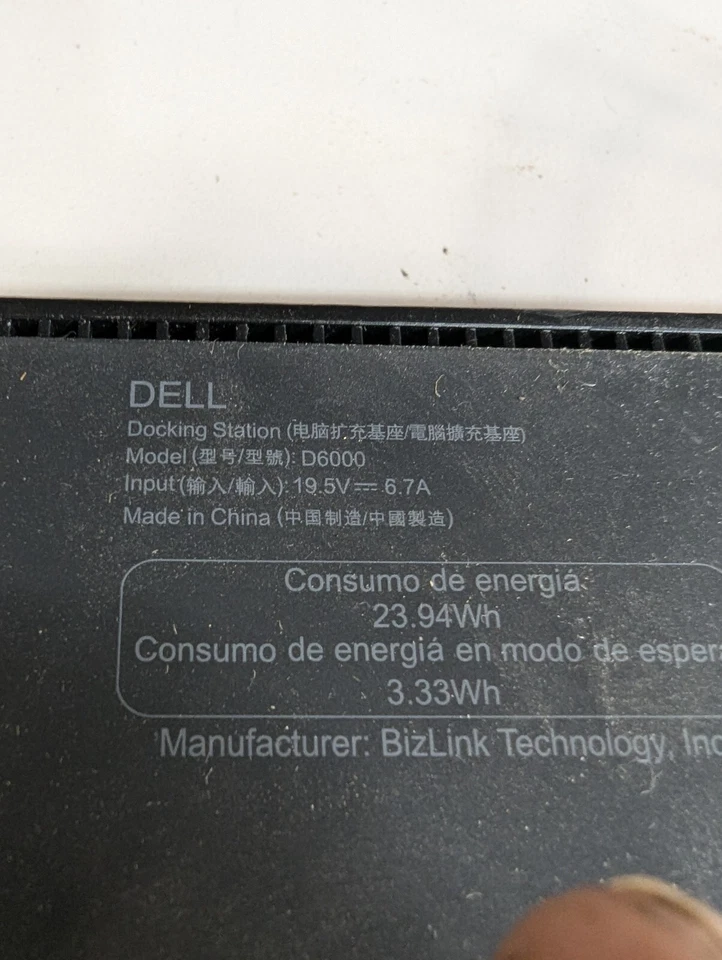 Nuevo DELL D6000 DisplayLink DOCK con 130W CA USB 3.0 / USB-C UHD 4K Foto 2 de 4