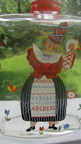 ANTIQUE GLASS BOTTLE HAND PAINTED DESIGN MADE IN AUSTRIA ETHNIC COSTUME - Imagen 6 de 7
