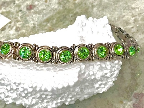Spectacular Peridot Bracelet 925 Sterling Silver Lime Green Handmade Jewelry - Picture 21 of 21