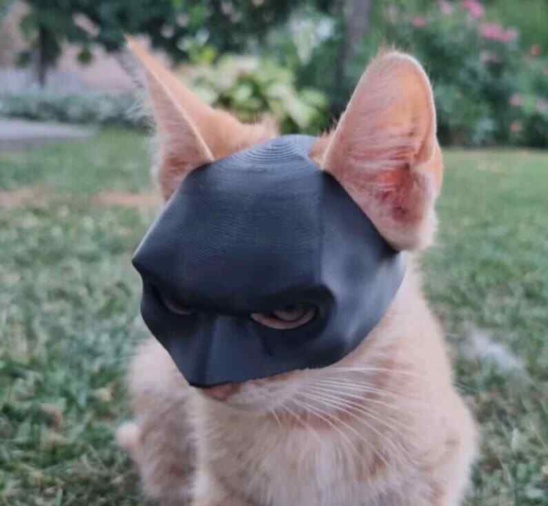 11cm 3D Printed BAT CAT Avengers Batman Cat Mask Halloween Pet