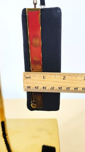 50er Jahre Pillendose eckig schwarz Krepp Top Griff Handtasche Gold Verschluss Öffnung gefüttert - Bild 6 von 7