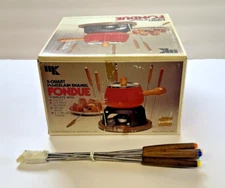 Vintage 2 Quart Kamenstein Porcelain Enamel YELLOW Fondue Set New in Box 1975