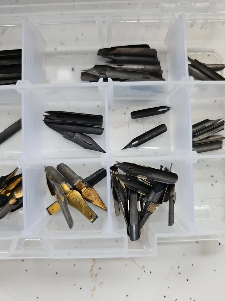 Plumillas de pluma de inmersión vintage usadas Foto 2 de 4