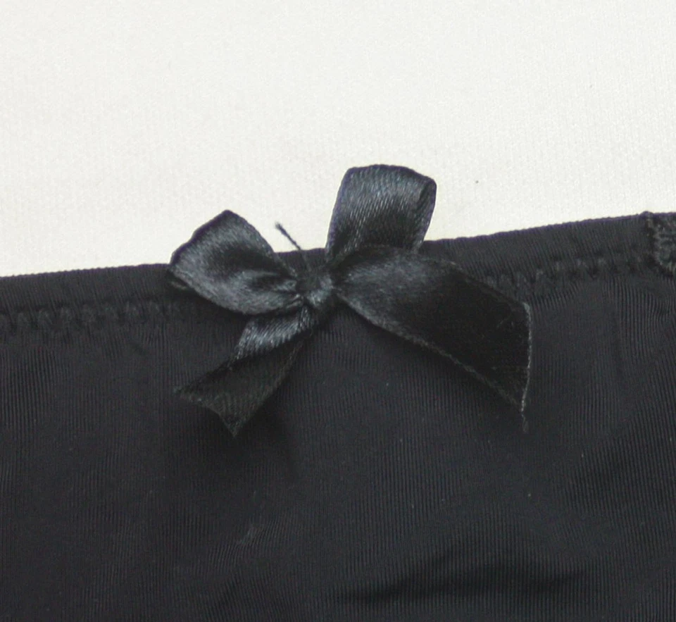 Bragas negras de satén con encaje de Felina - talla grande Foto 3 de 4