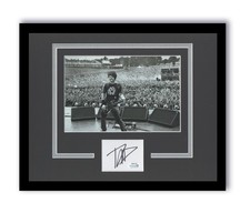 Dave Grohl Autographed Signed 11x14 Framed Photo Foo Fighters Nirvana ACOA