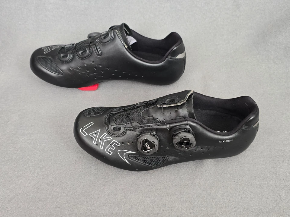 Zapatos de ciclismo de cuero LAKE CX237 con BOA y suela de fibra de carbono talla 40,5 - ¡EXCELENTE! Foto 3 de 4