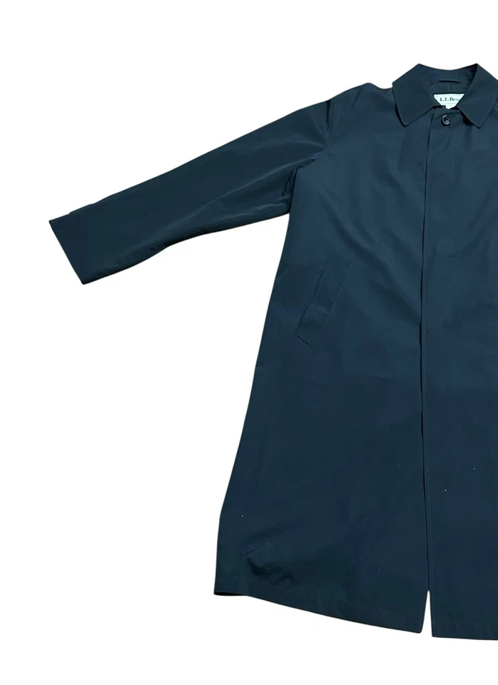 Trench coat L L Bean vintage masculino longo preto com botões tamanho XL 7134 colarinho - Imagem 3 de 4