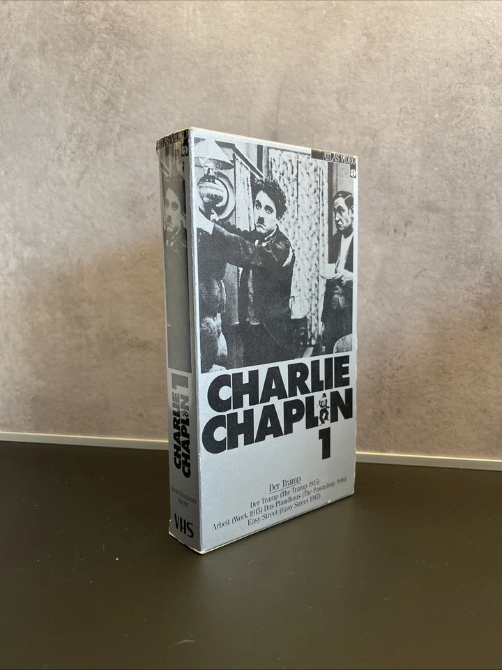 Charlie Chaplin VHS Videocassette Der Tramp Pappbox - Bild 2 von 3