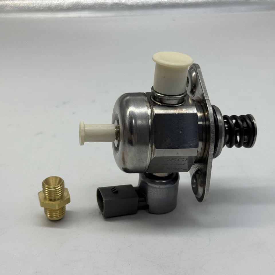 High Pressure Fuel Pump HPFP 0261520472 06H127025Q for Bosch VW Audi 2.0T TSI - Imagem 2 de 4