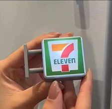 Japan Fridge Magnets 1 Pcs - 7 eleven Battery Powered