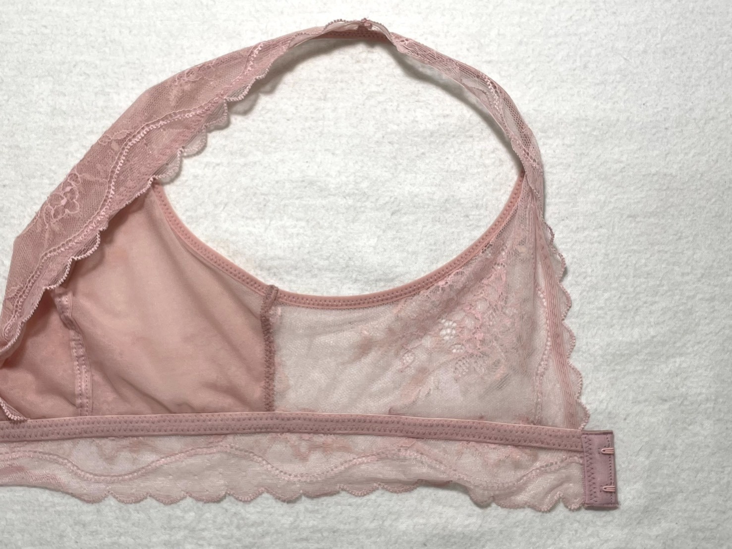 NWT b.tempt’d by Wacoal Women's M No Strings Attached Lace Bralet 952284 Pink
