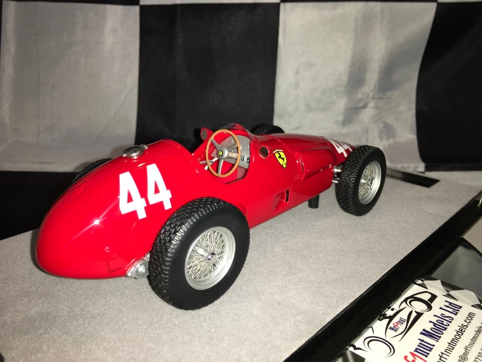 1:18 Tecnomodels TEC18126B Maurice Trintignant Ferrari 625 F1 Monaco Vince 1955 - Immagine 4 di 4