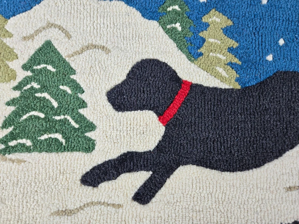 Alfombra de lana enganchada para perro negro nieve 48" x 24" Chandler 4 esquinas Laura Megroz invierno Foto 3 de 4