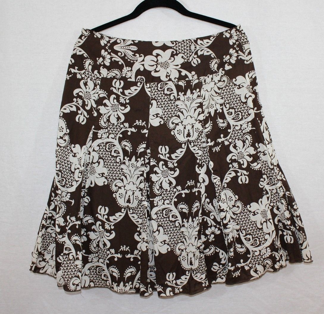Apt. 9 Brown Pleated Skirt Size10 Paisley Floral Print Side Zip