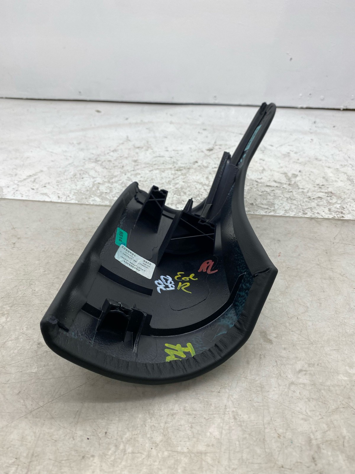 Bentley Flying Spur 2014-2018 REAR+LEFT+LOWER Pillar trim P/N 4W0868201
