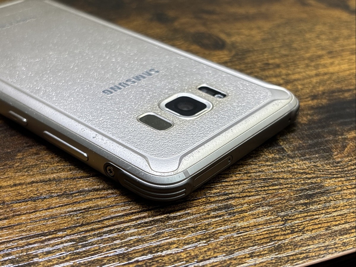 Samsung Galaxy S8 Active 64GB Gold Unlocked SM-G892A Rugged Phone