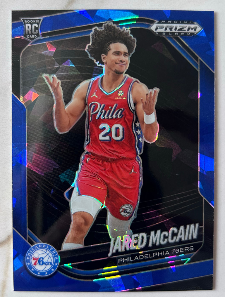 Jared Mccain 2024-25 Panini Prizm Black 055/125 Blue Cracked Ice RC 76ers #80