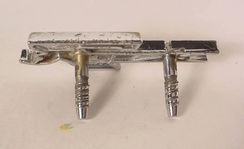 USED 1967 1968 Mercury Cougar XR7 Roof C-Pillar Emblem Foto 2 de 3