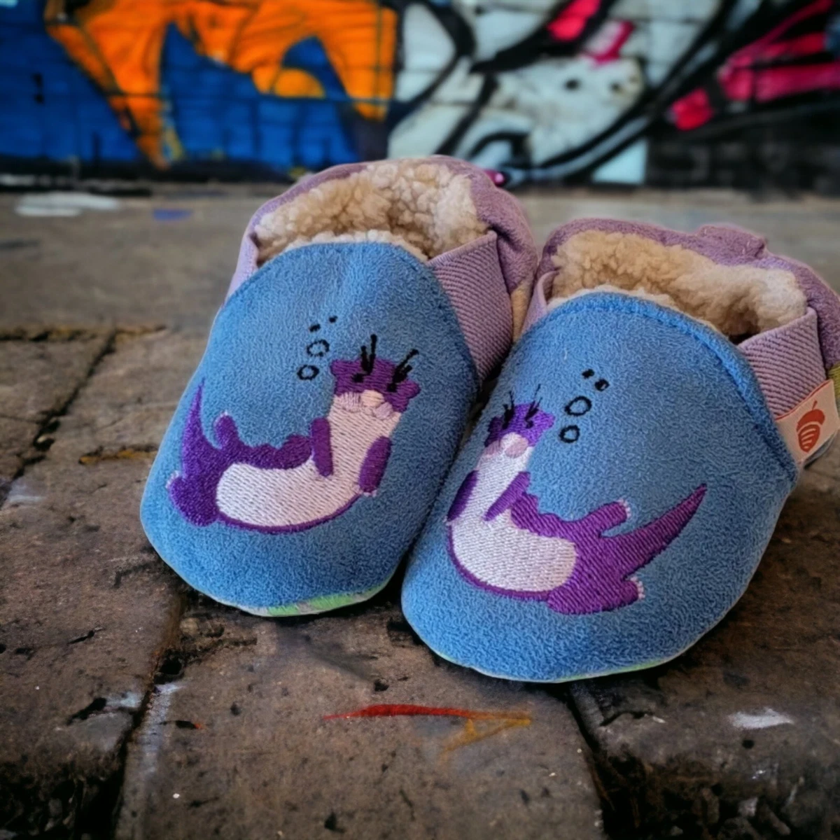 Acorn cheap brand slippers