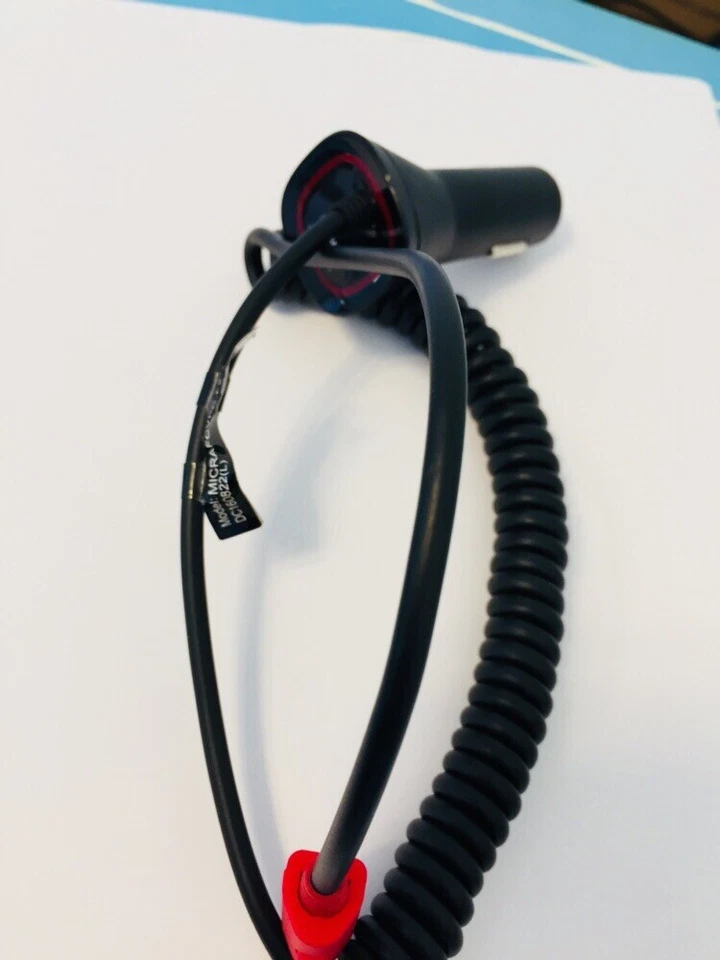 Cargador de coche micro-USB para vehículo Verizon con tecnología FastCharge 2.0 con luz LED Foto 3 de 4