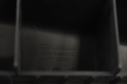 KIA SEDONA 2015-2021 3,3 L filtro de aire admisión conducto protector fabricante de equipos originales 28213A9100 - Imagen 10 de 11