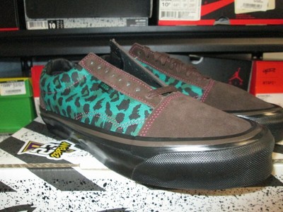 vans slip on demitasse
